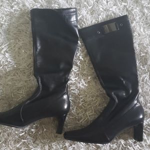 Franco Sarto size 8 boots